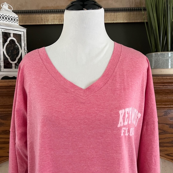 Exist Women's Pink Long Sleeve‎ V-Neck Key West Florida Top Sz. L NWOT - Picture 2 of 8